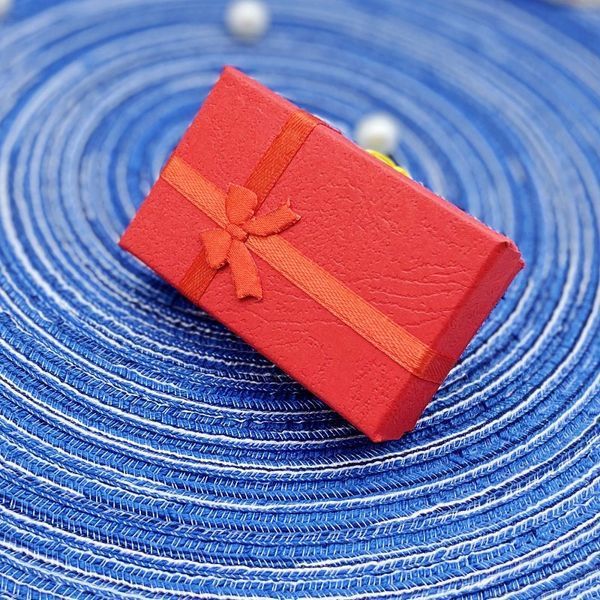 Подарункова коробка для біжутерії Red 08371R фото