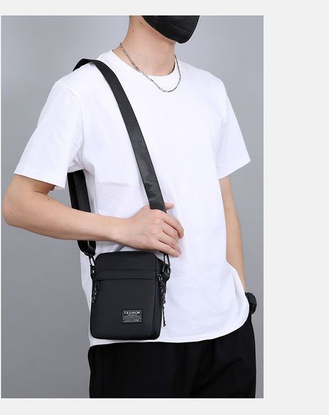 Сумка через плече Instinct Fashion Black з вологостійкої тканини 15486 фото